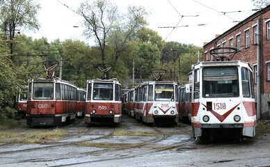 На прибирання зупинок виділять 8,5 млн грн: пояснюємо, це багато чи мало