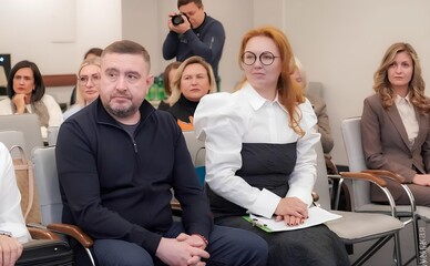 Голові Одеської облради та його дружині-нардепці оголосили підозру у недостовірному декларуванні