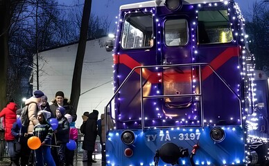 Во Львове на Рождество запустили детскую железную дорогу в Стрыйском парке