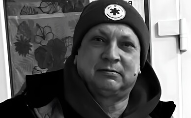 Дівчина вийшла з укриття почитати новини і потрапила під повторний удар, що вбив медика