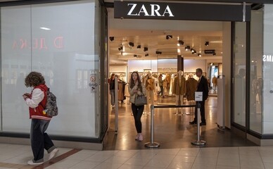 Zara остаточно закрила магазини у Дніпрі та пішла з великих ТРЦ