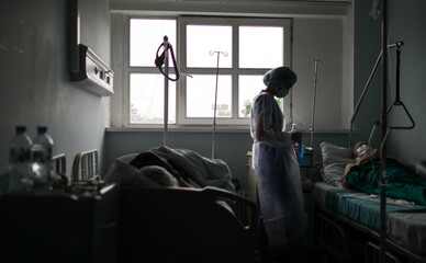 Во Львове пять человек отравились угарным газом, среди них двое детей