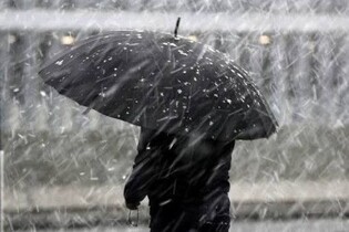 В Одесі оголосили штормове попередження через сильний вітер і сніг