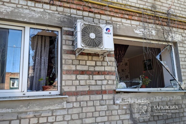 У Мерефі на Харківщині внаслідок обстрілу шестеро людей загинуло, а понад 30 — постраждали