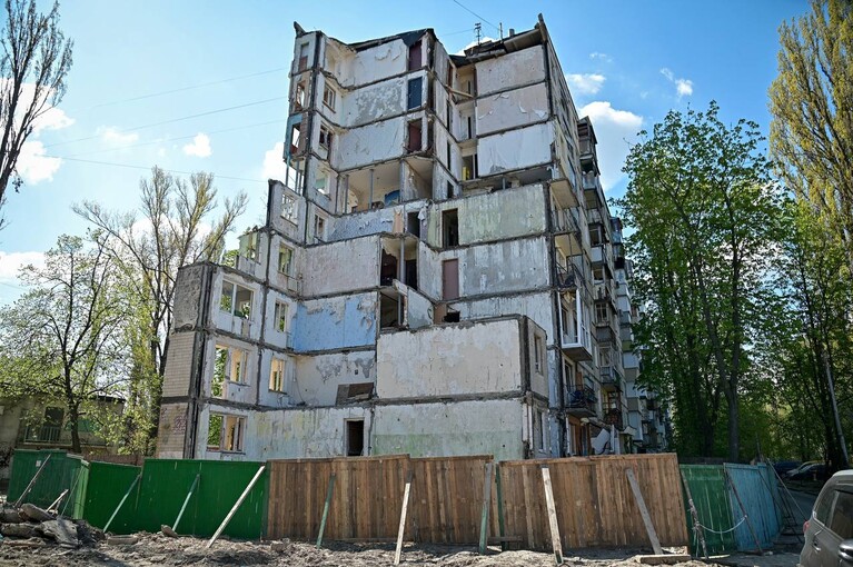 У Святошинському районі Києва відновлять два пошкоджені будинки — тендер на 5,45 млн