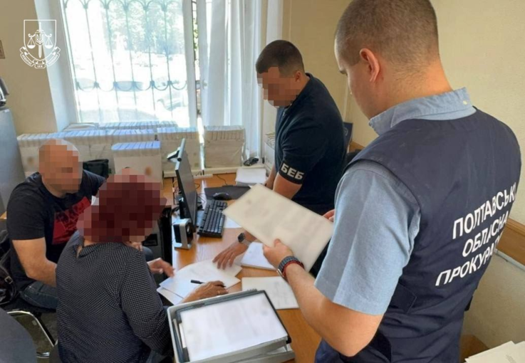В Полтаве экс-бухгалтеров поликлиники подозревают в растрате почти 13 миллионов гривен