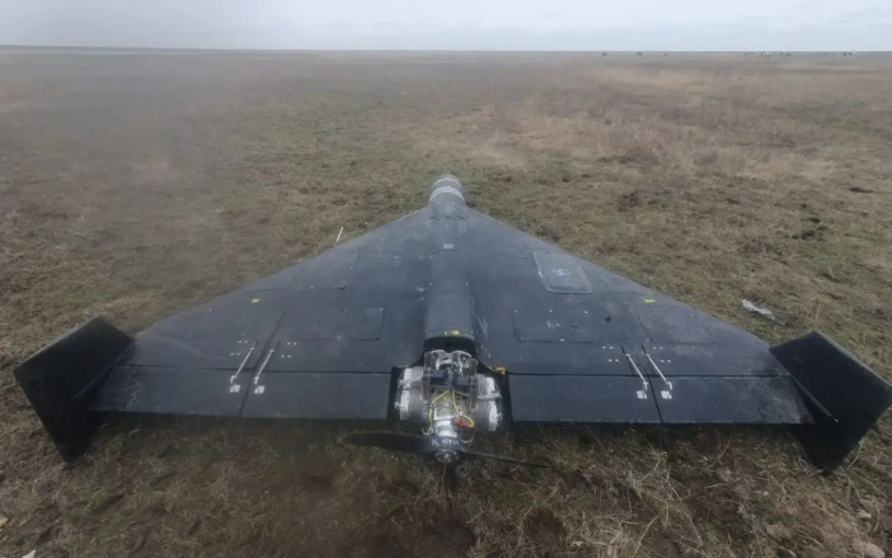 У Полтаві перехожий ніс вулицею БпЛА — поліція розпочала перевірку 